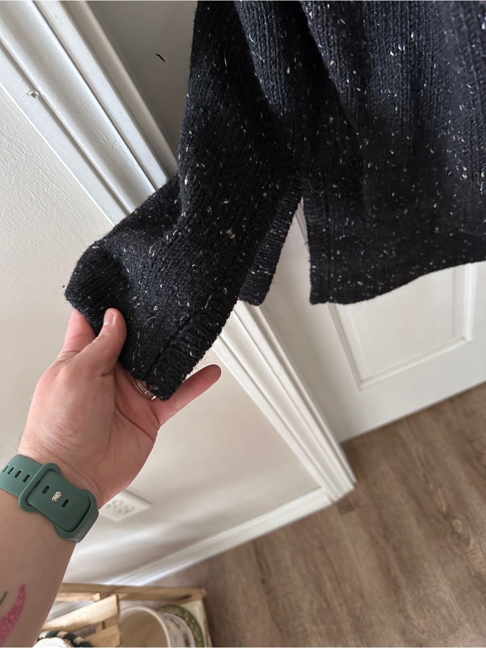 Vintage Foxglove 100% Wool Black Speckled Knit Toggle Cardigan Sweater Large - Picture 8 of 9